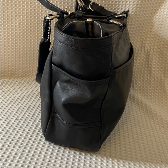 Coach Gallery East West Black Leather Zipper Tote bag purse - Picture 5 of 16